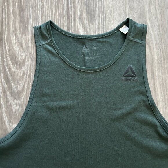 Reebok Tank - Picture 4 of 6